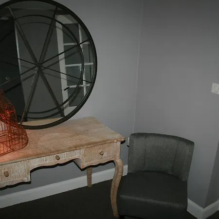 Idees Deco At Verneuil-sur-Seine
