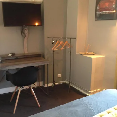 Idees Deco At Verneuil-sur-Seine